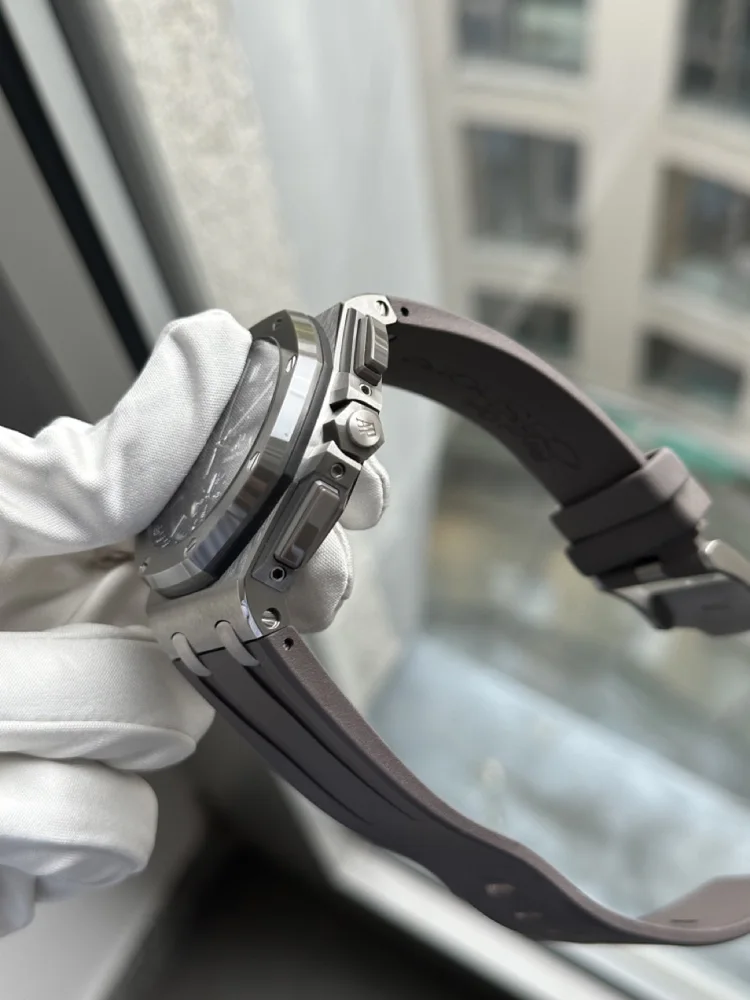 Audemars Piguet Royal Oak Offshore Chronograph extract from the archives